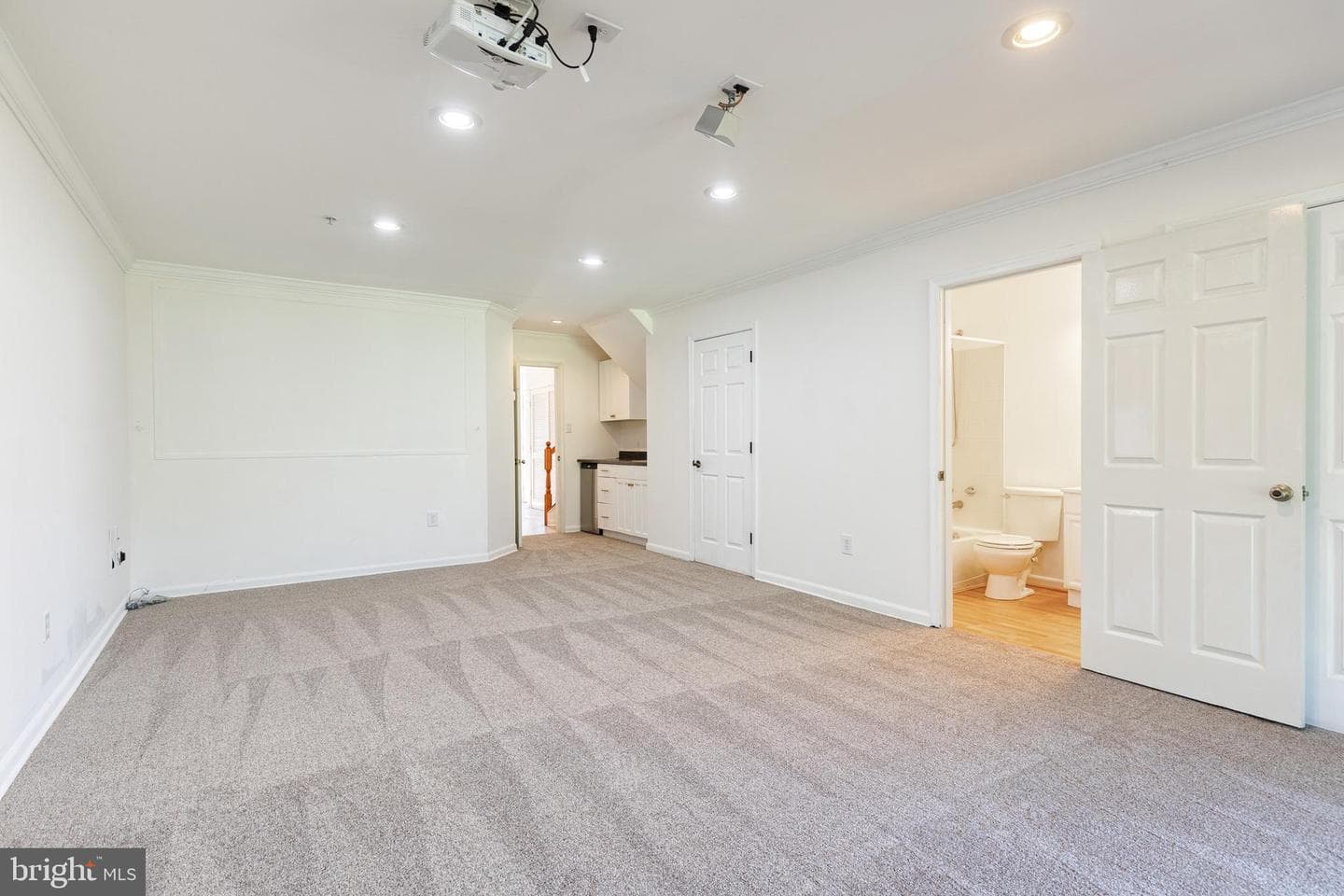 4008 Apple Jack Court photo 3