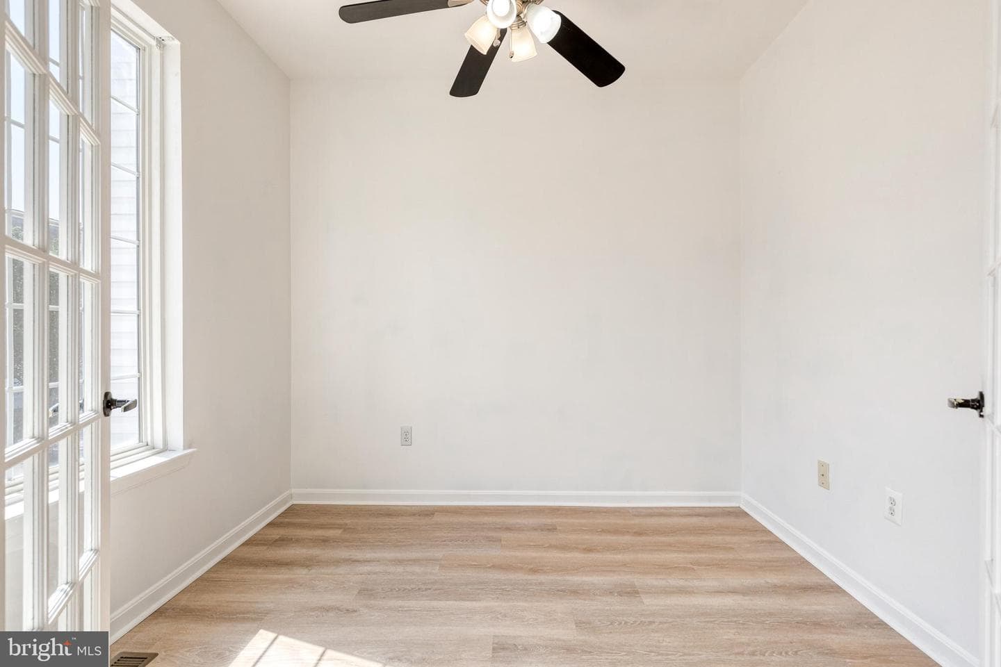 4008 Apple Jack Court photo 8