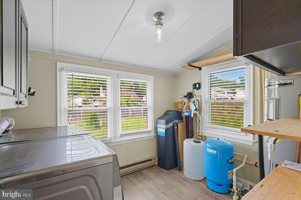 4962 Elm Street photo 16