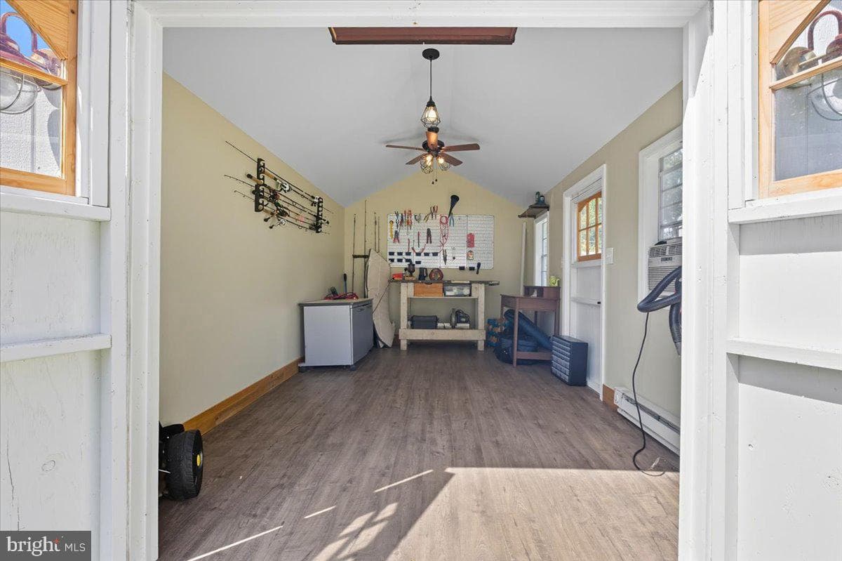 4962 Elm Street photo 17