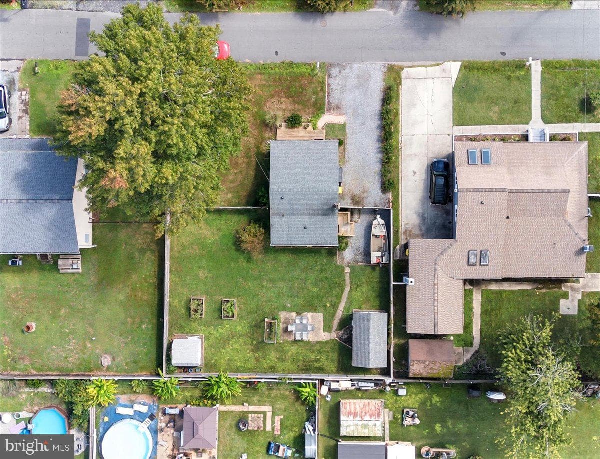 4962 Elm Street photo 22