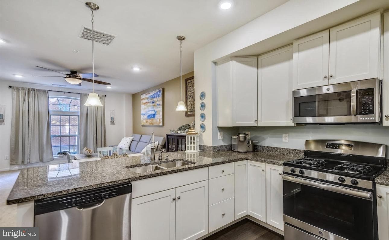8025 Orchard Grove Road photo 9