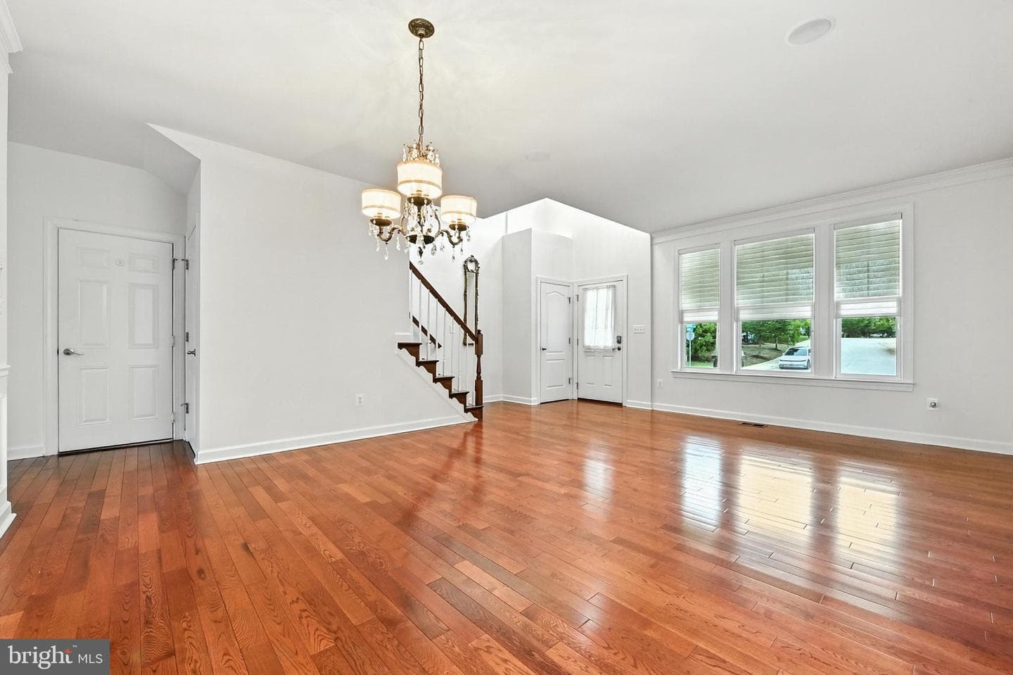 1901 Eamons Way photo 52