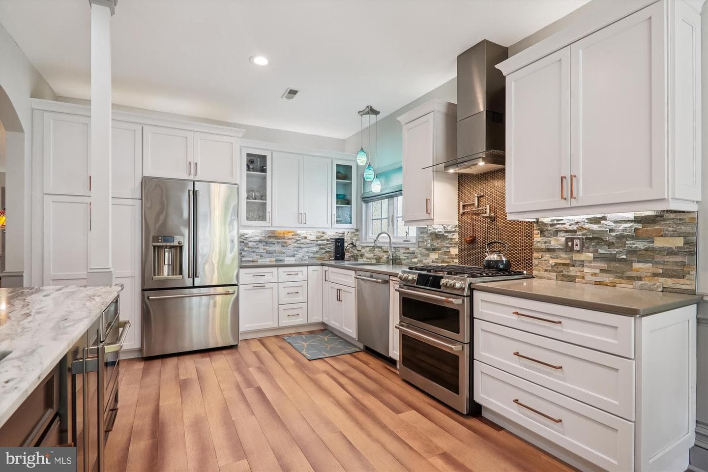 938a Williams Street photo 3