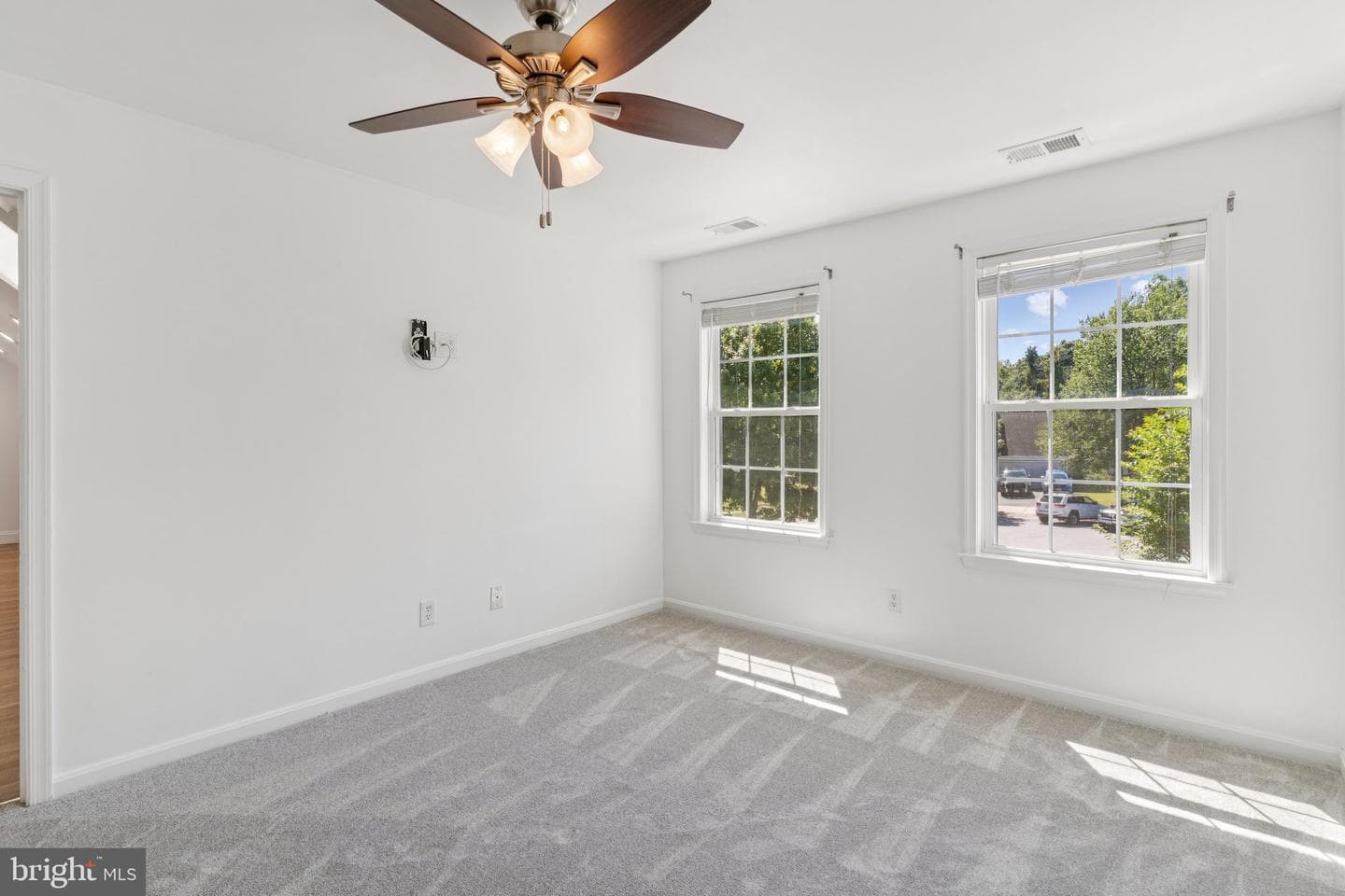 2802 Sagamore Court photo 23