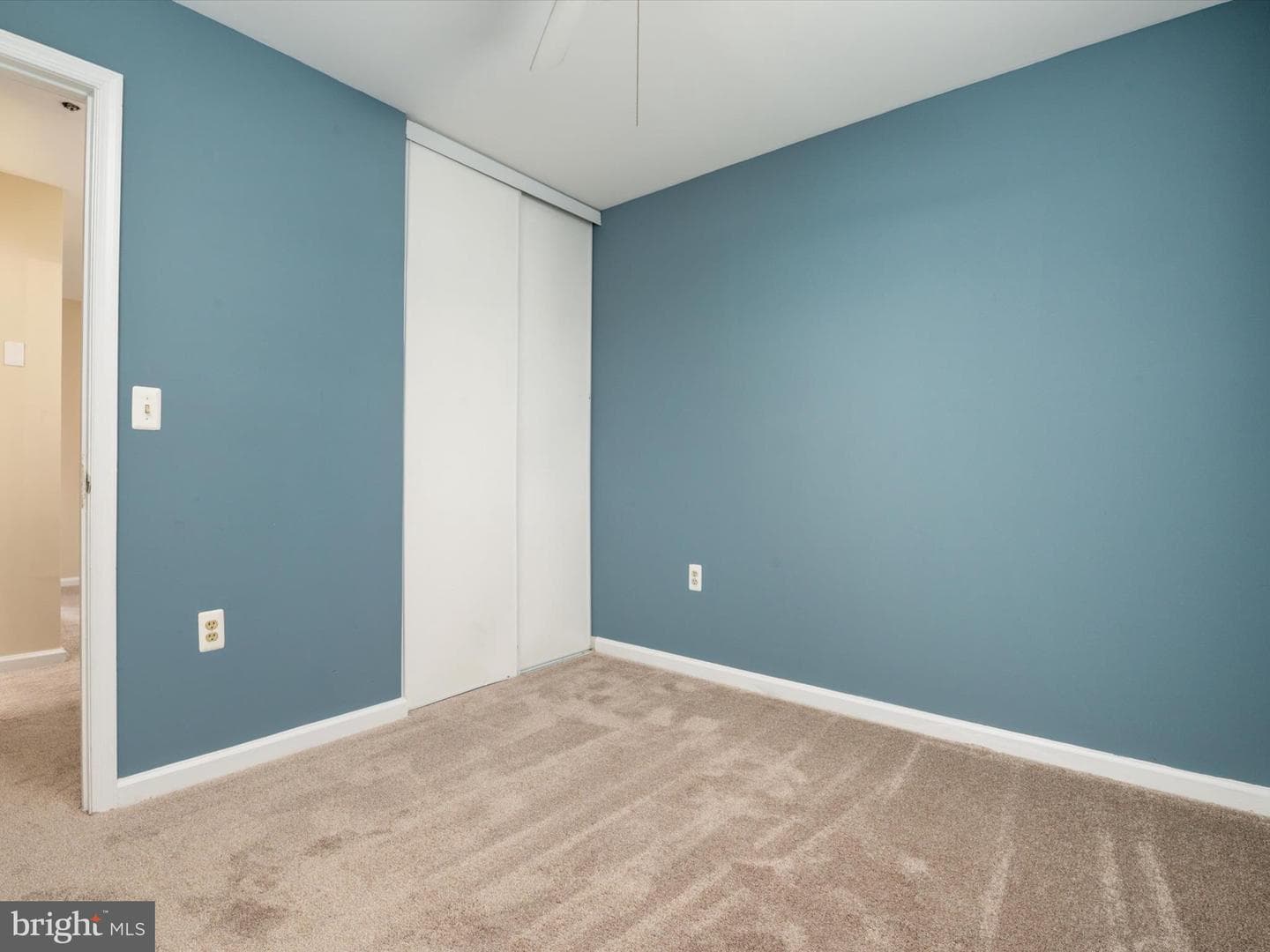2402 Wentworth Drive photo 19
