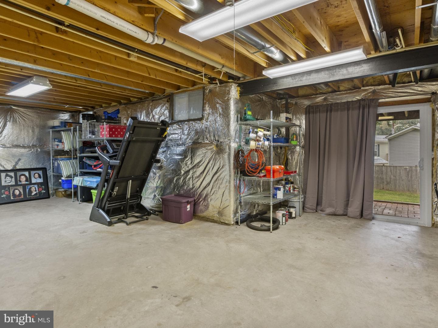 208 Branchard Court photo 27