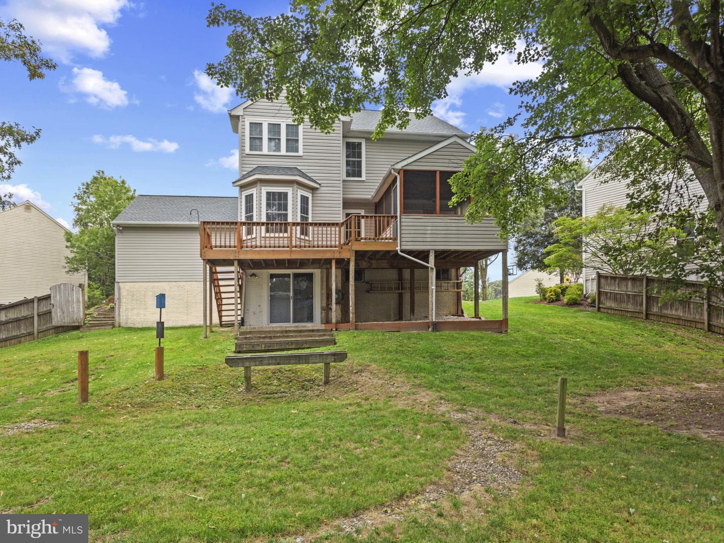 208 Branchard Court photo 30