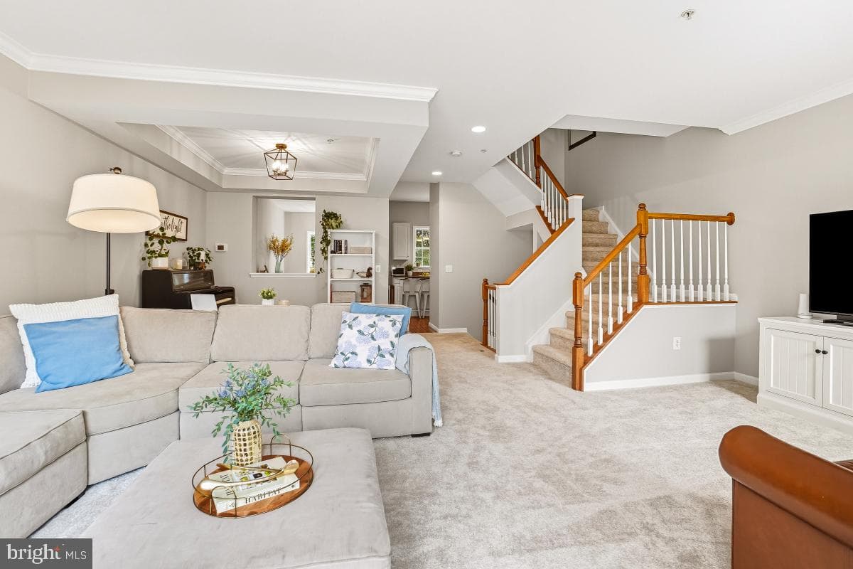 633 Andrew Hill Road photo 7