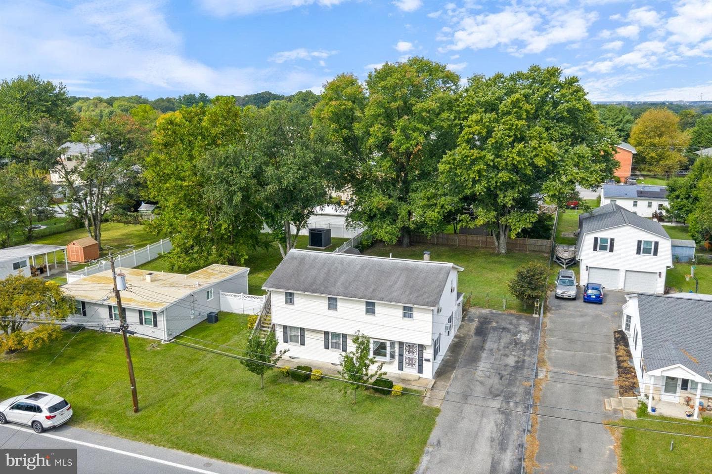 488 Bruce Avenue photo 40