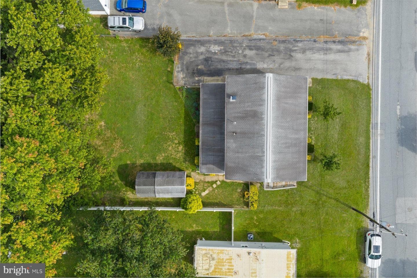 488 Bruce Avenue photo 48