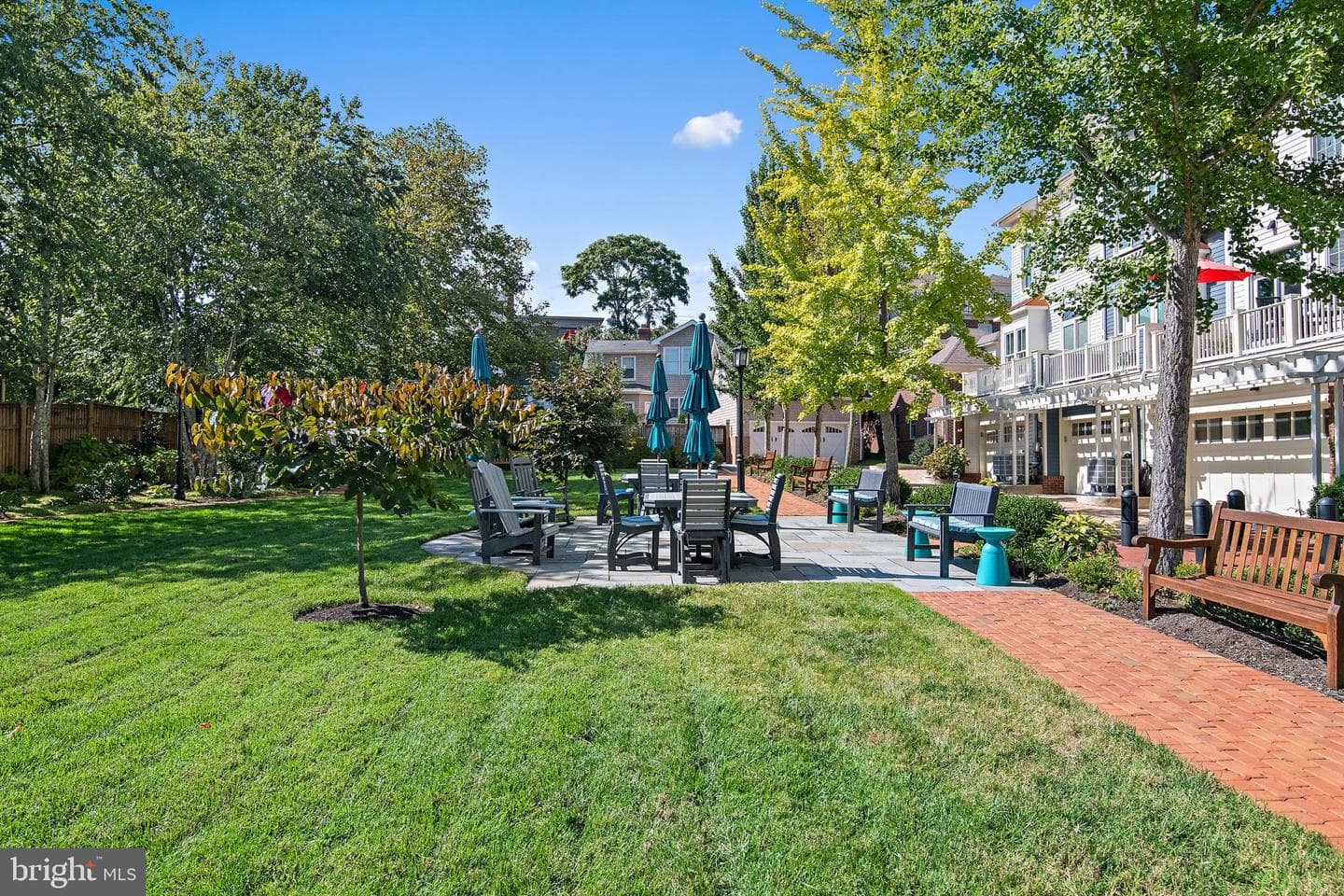 51 Richards Lane photo 50