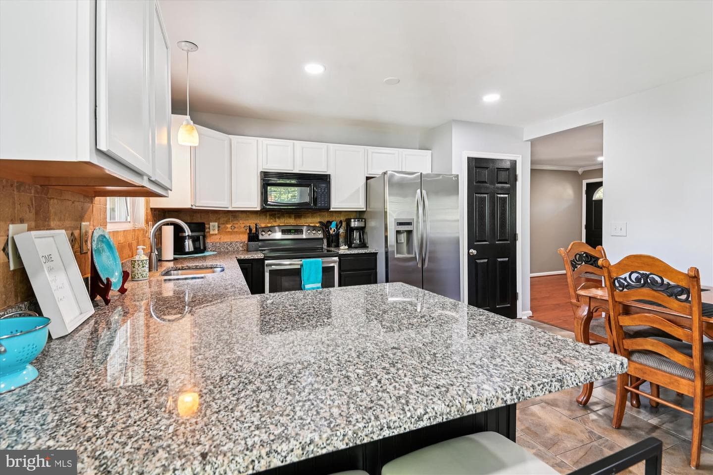 851 Annapolis Avenue photo 39