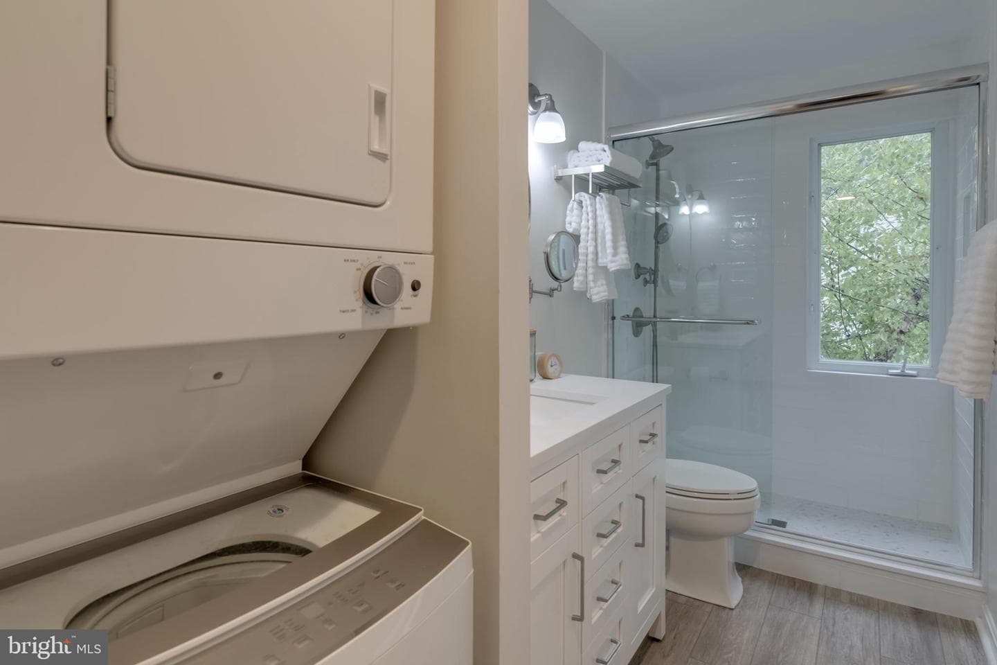 803 Dreams Landing Way #803 photo 32