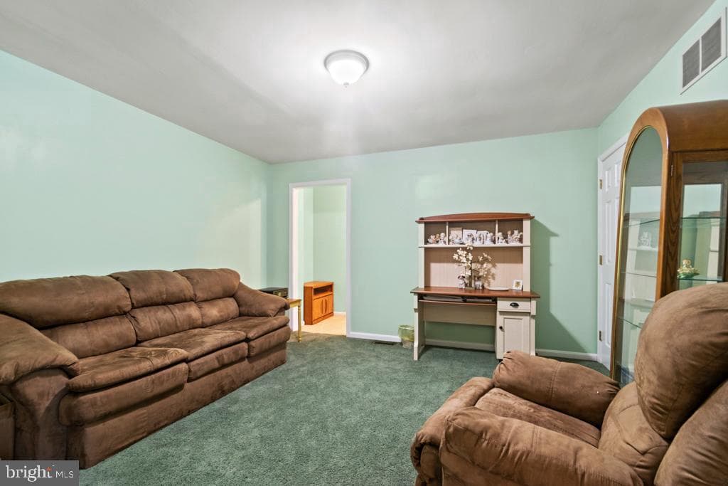 2053 Kurtz Avenue photo 37