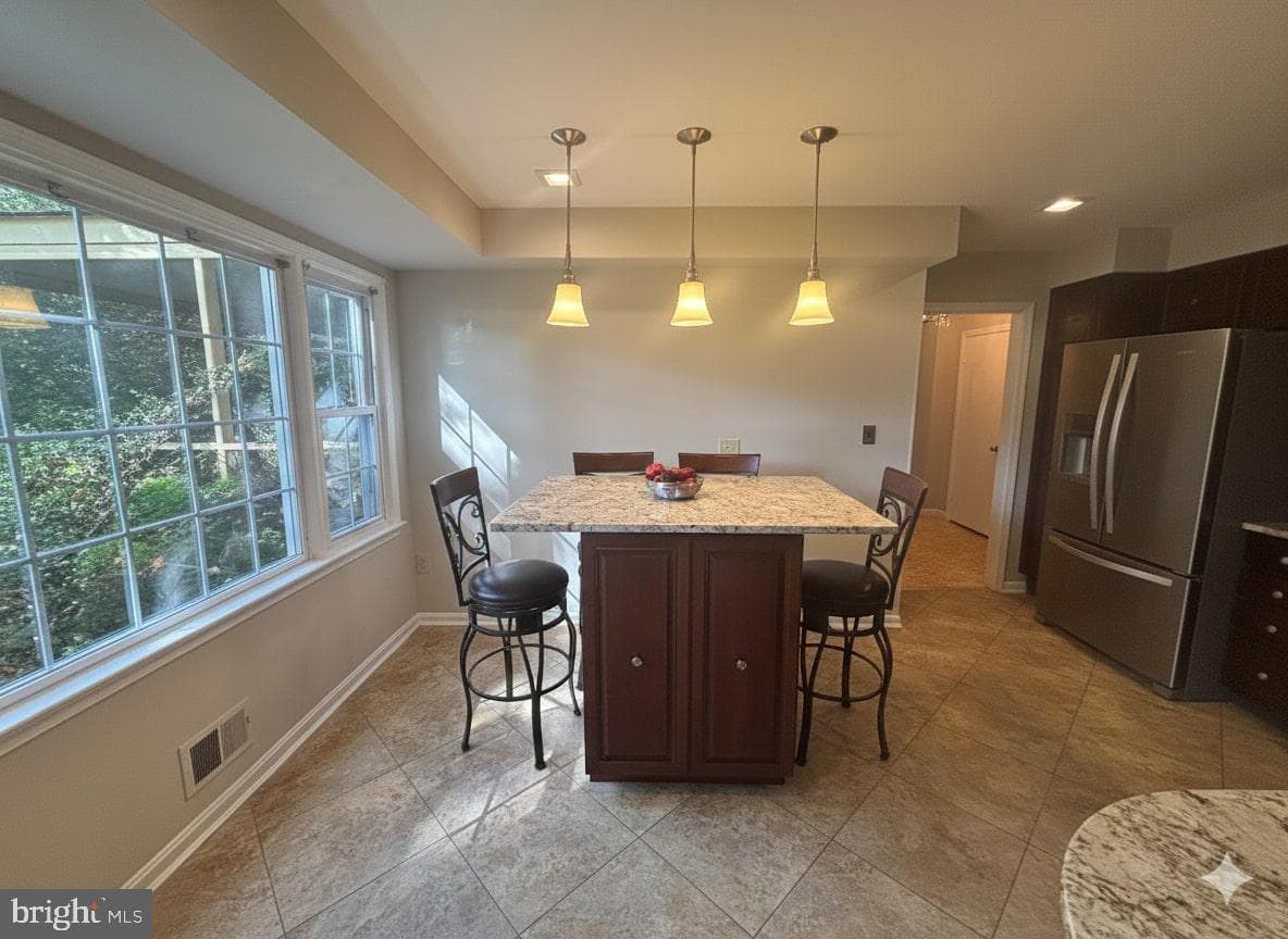 201 Oak Avenue photo 12