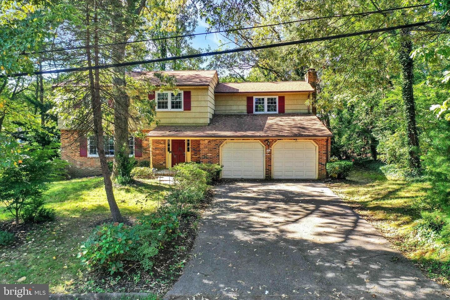 201 Oak Avenue photo 2