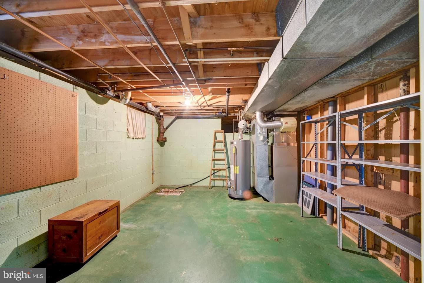 201 Oak Avenue photo 38