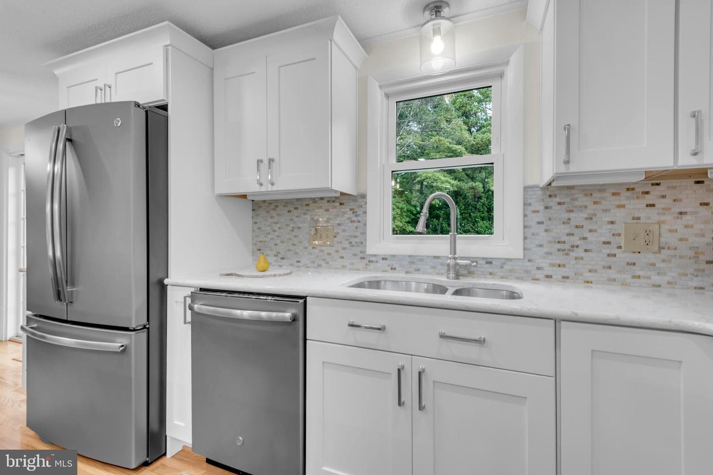 148 Cresston Road photo 13