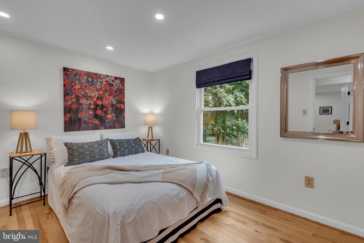 148 Cresston Road photo 18