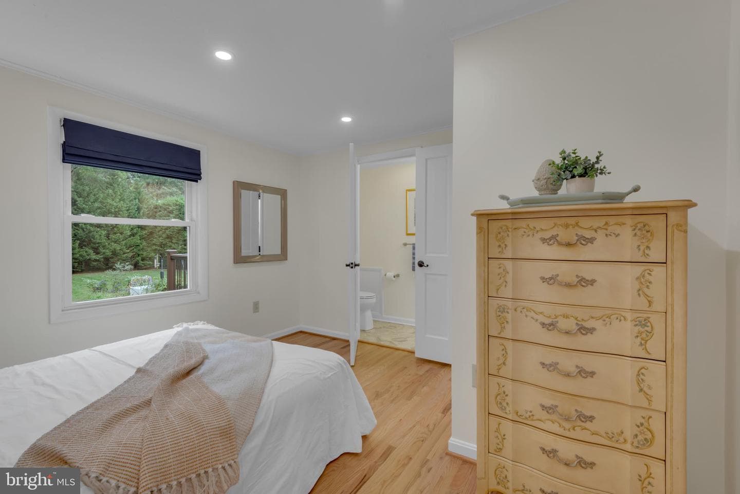 148 Cresston Road photo 20