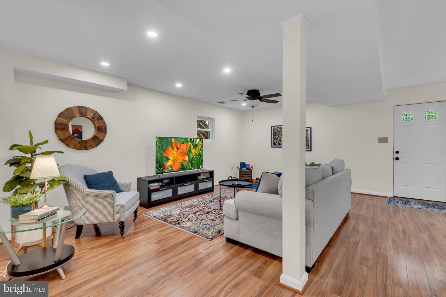 148 Cresston Road photo 35