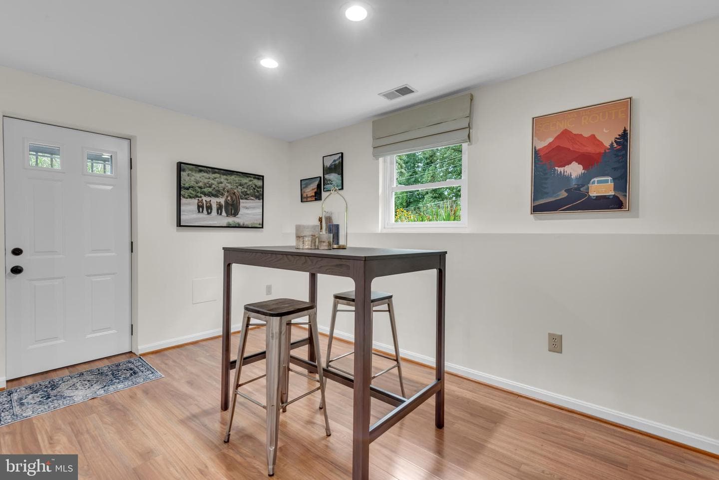 148 Cresston Road photo 37