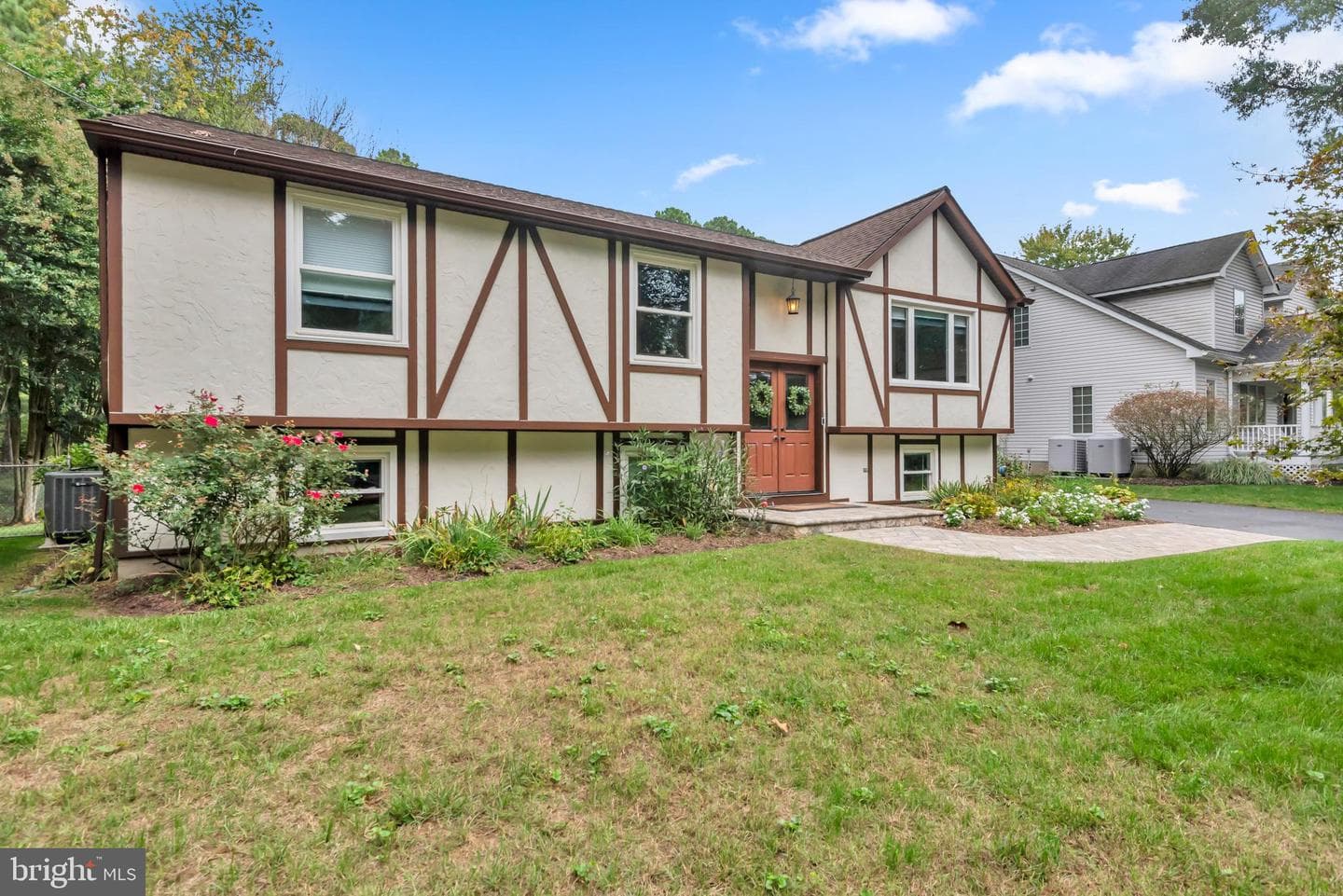 148 Cresston Road photo 39