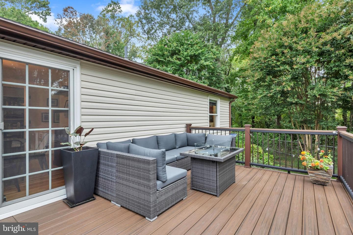 148 Cresston Road photo 47