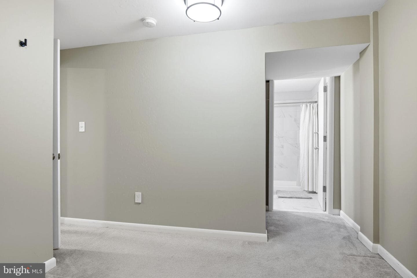 1323 Craghill Court photo 29