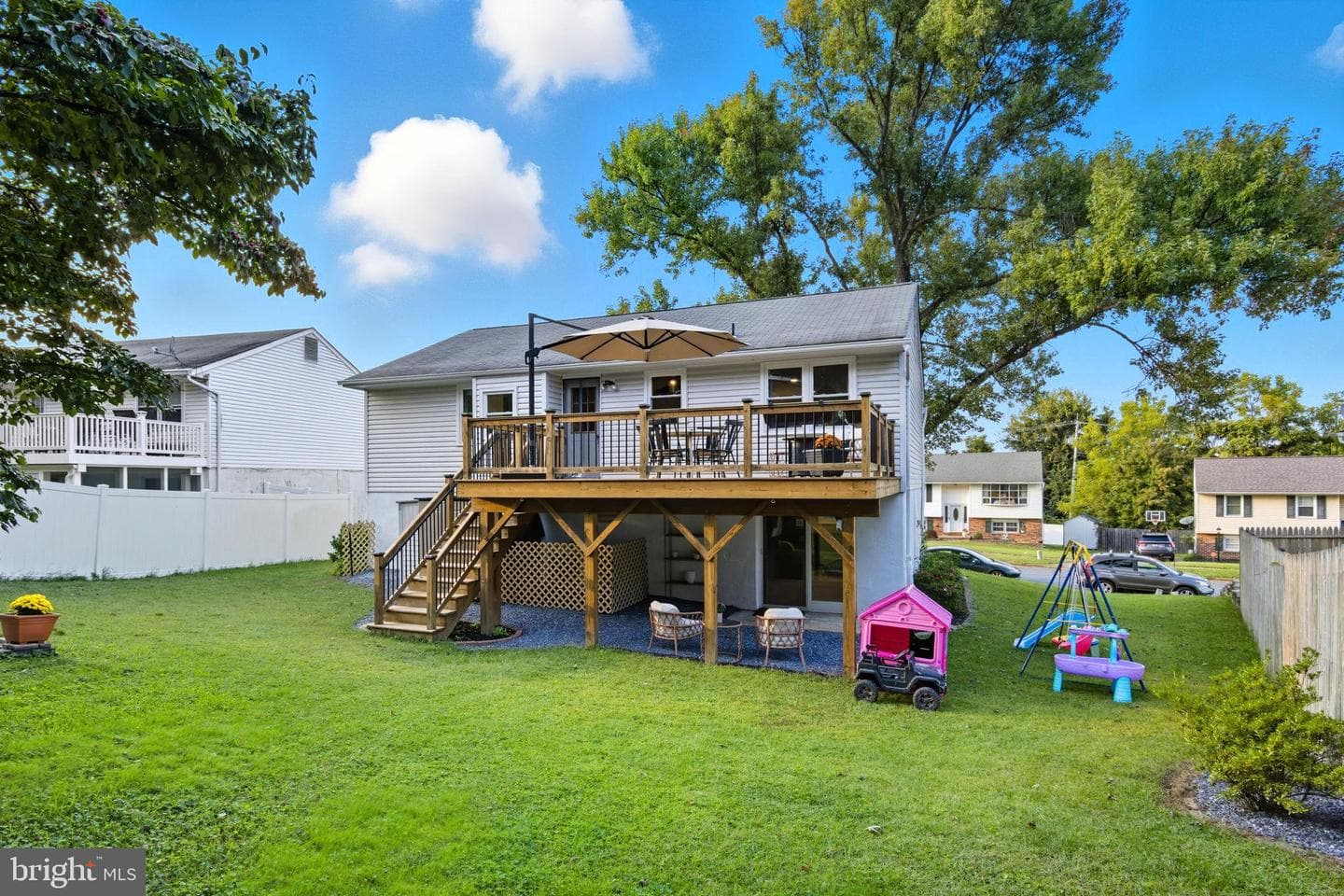 1323 Craghill Court photo 33