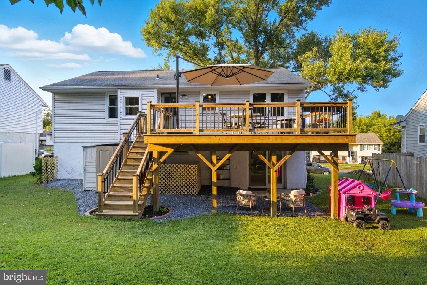 1323 Craghill Court photo 34