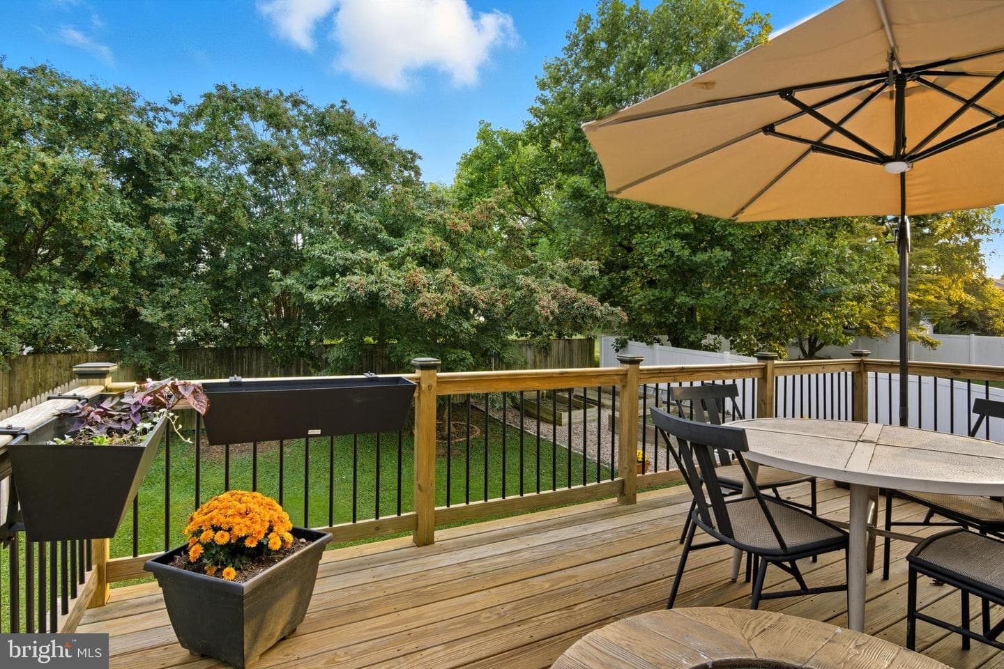 1323 Craghill Court photo 39