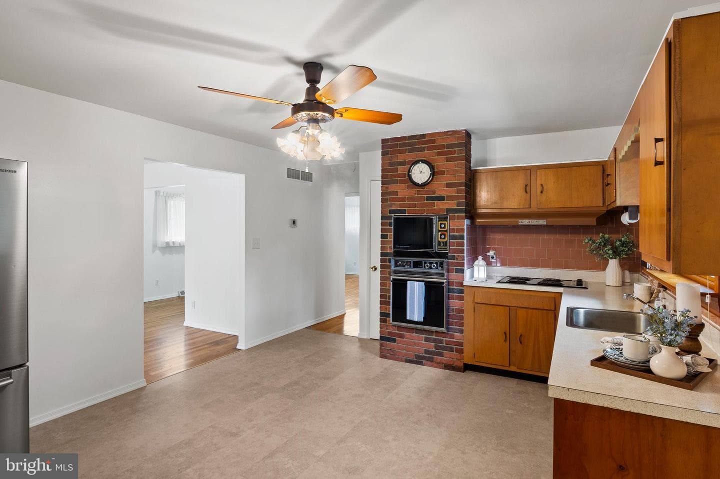 1509 Manor View Road photo 10