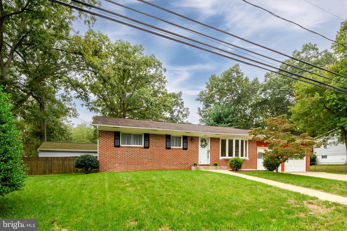 1509 Manor View Road photo 2