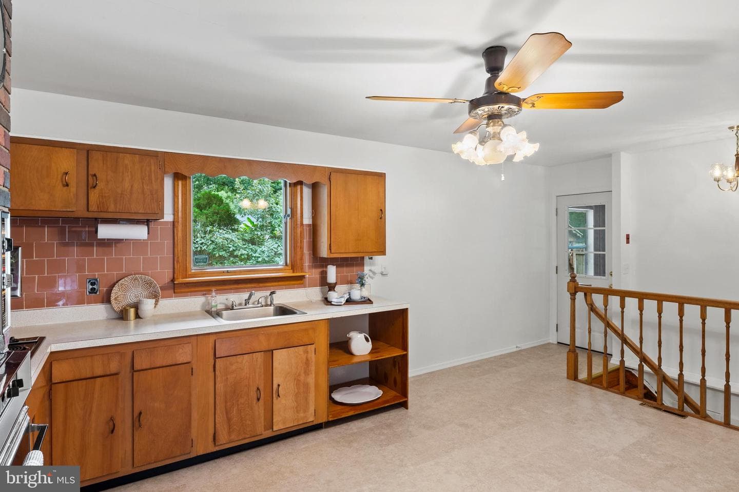 1509 Manor View Road photo 8