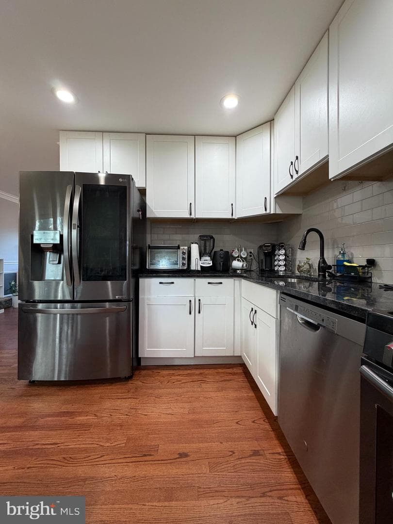 529 Chalet Drive W photo 14
