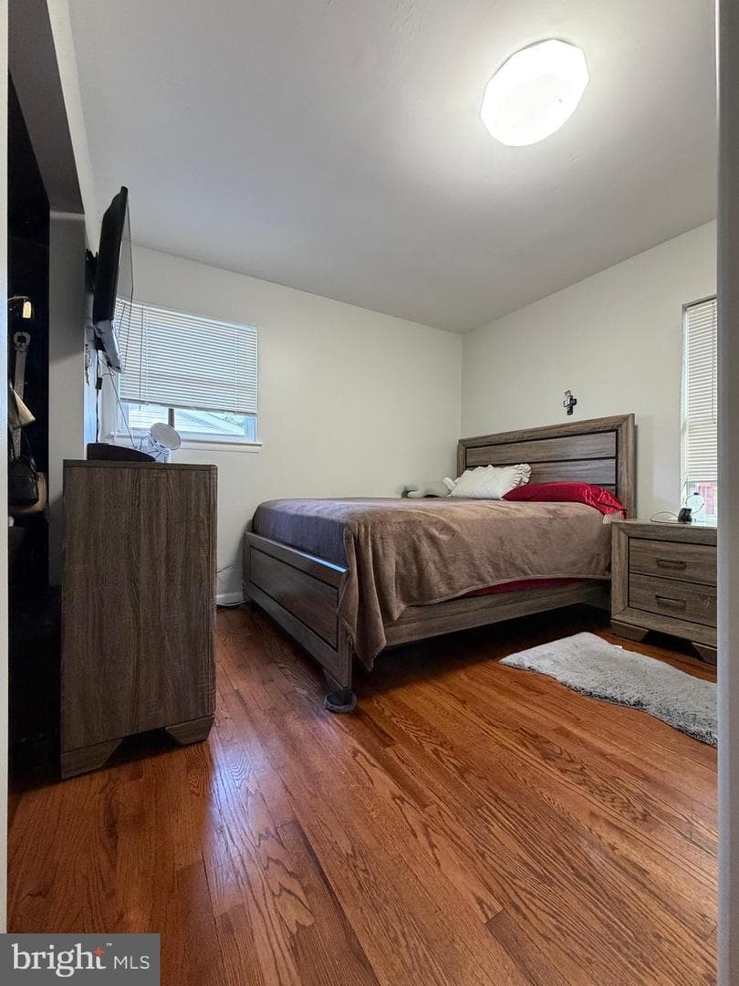 529 Chalet Drive W photo 24