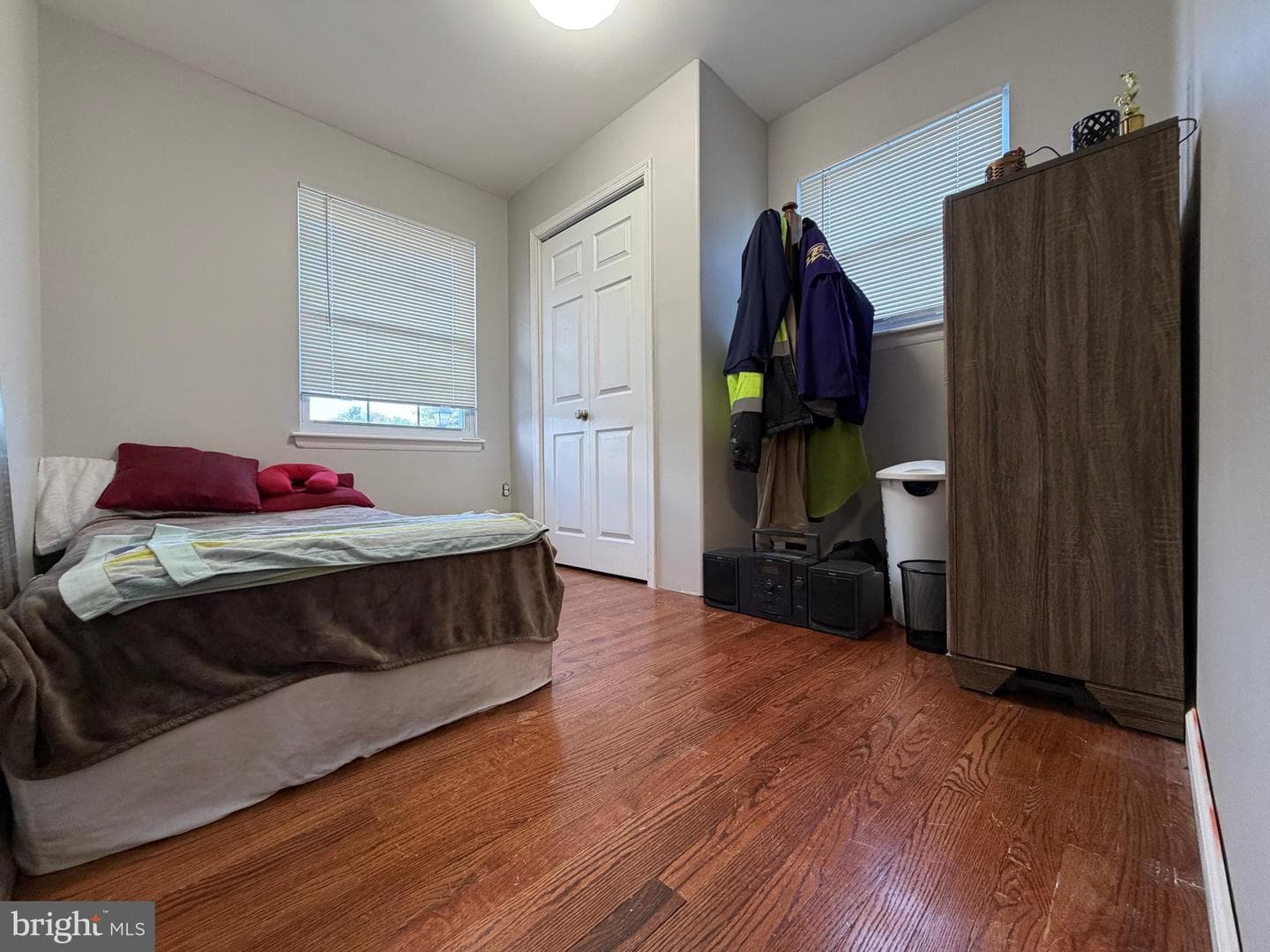 529 Chalet Drive W photo 26