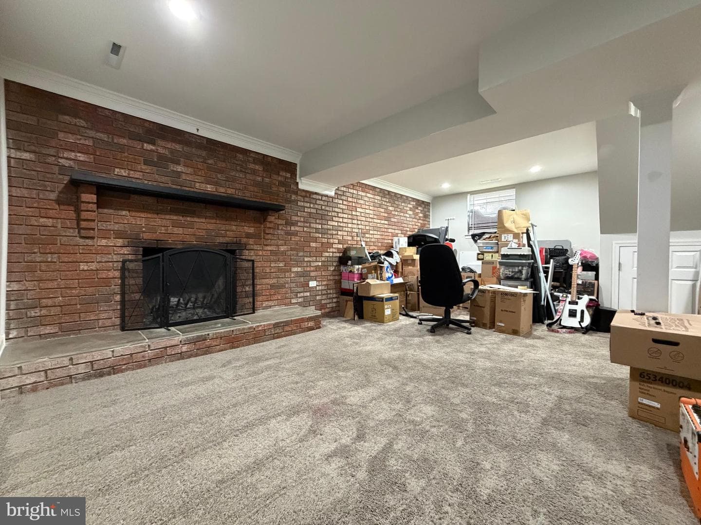 529 Chalet Drive W photo 34