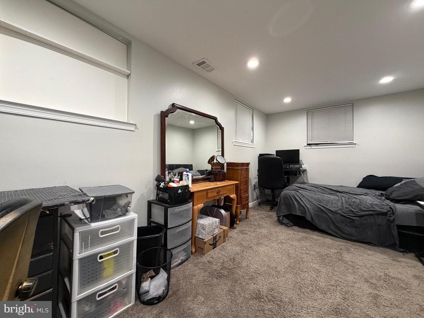 529 Chalet Drive W photo 39
