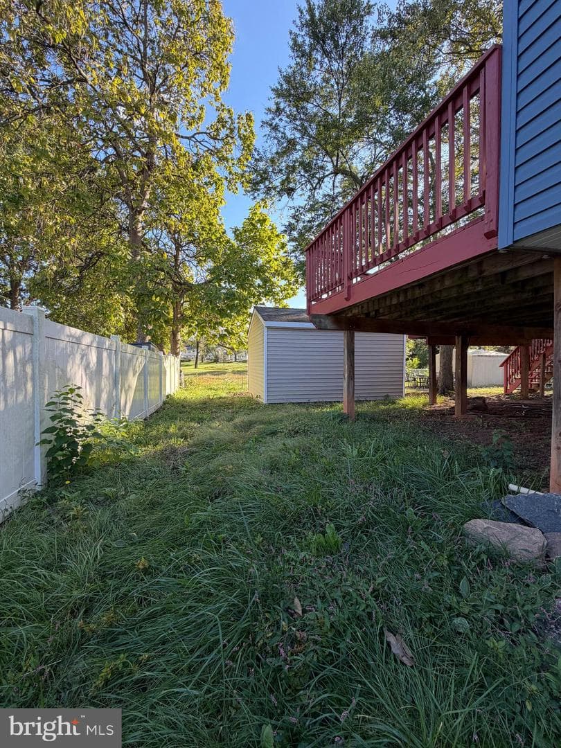 529 Chalet Drive W photo 54