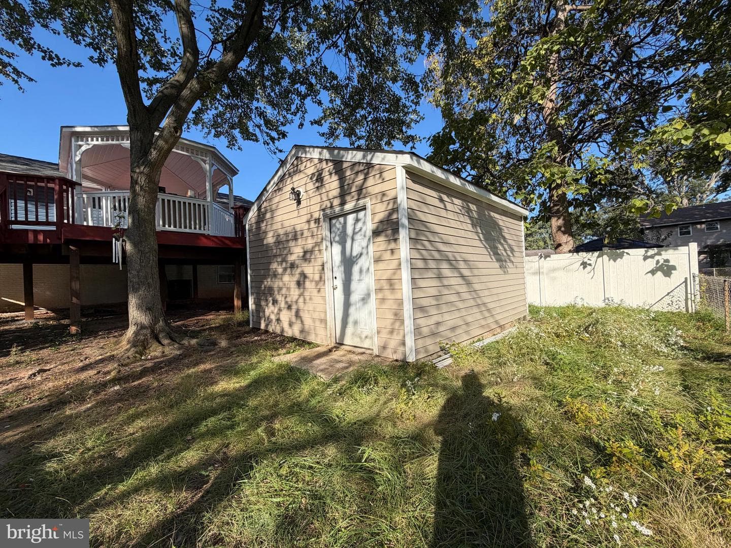 529 Chalet Drive W photo 55