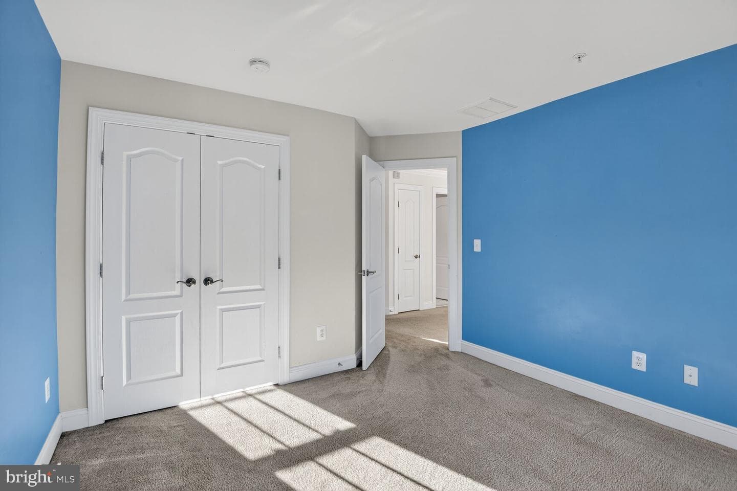 7809 Stanley Lane photo 21
