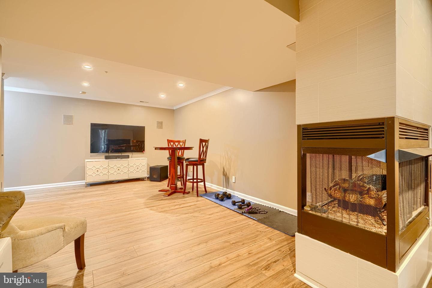 3147 Galaxy Way photo 26