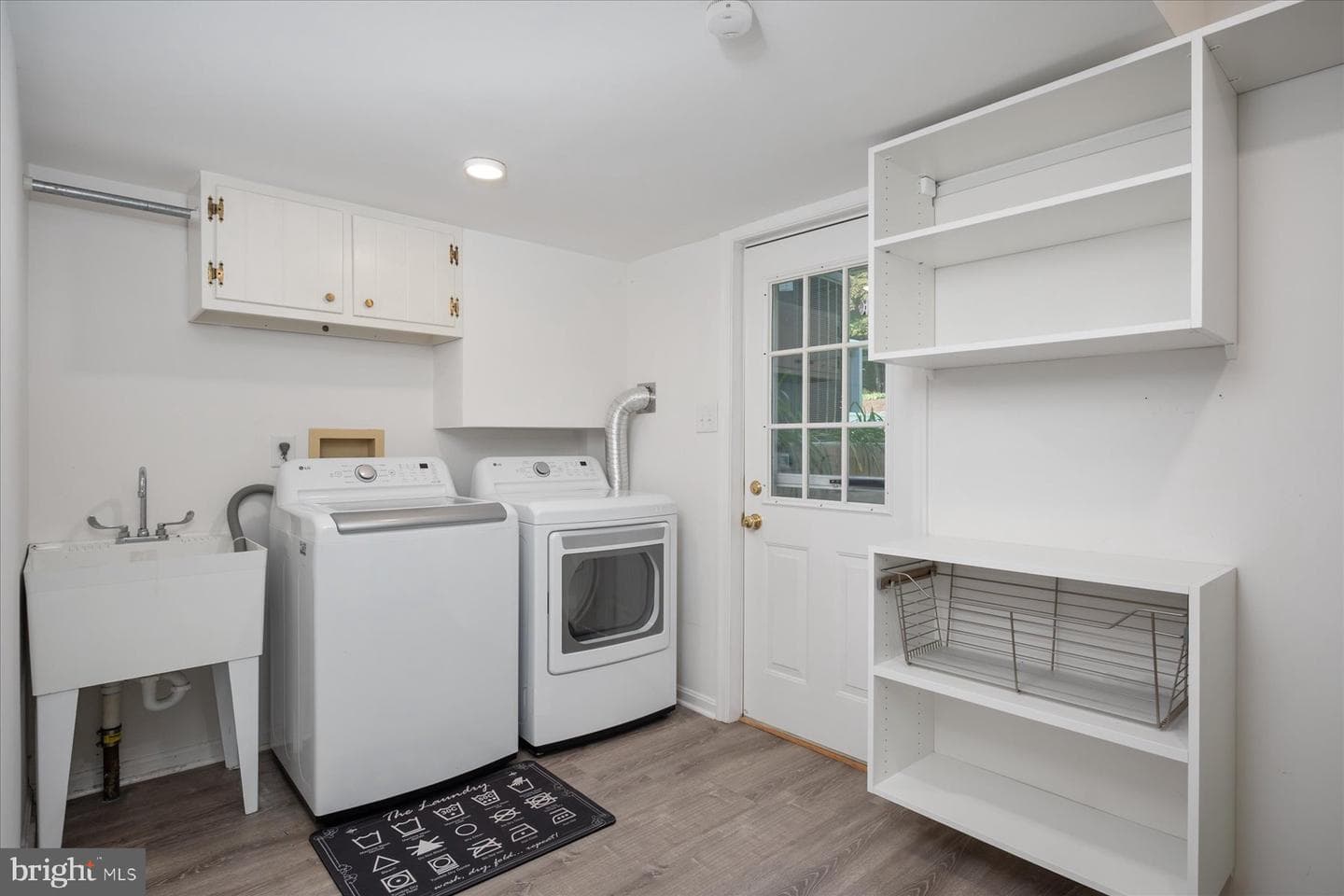682 Carlisle Drive photo 41