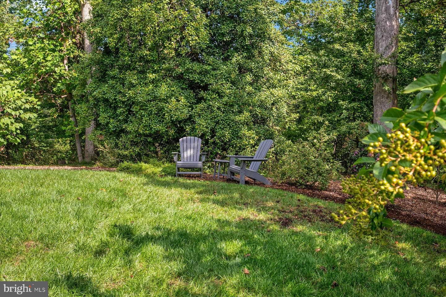 682 Carlisle Drive photo 51