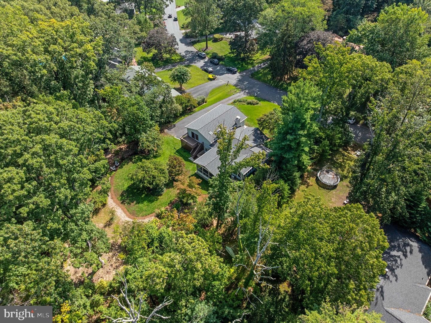 682 Carlisle Drive photo 54