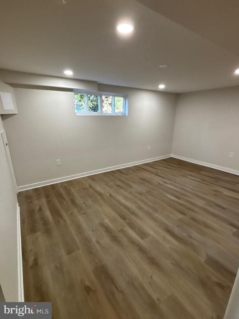 80 Beach Drive photo 26