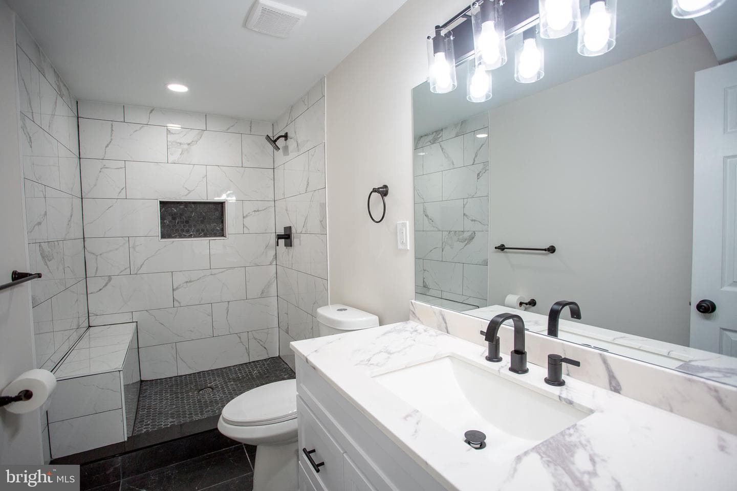 80 Beach Drive photo 34